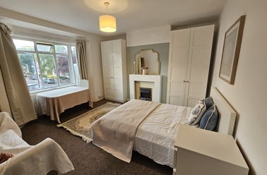 Northcote Avenue, Ealing, London - Image 3