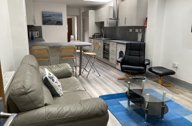 Heeley Road, Selly Oak, Birmingham - Image 3