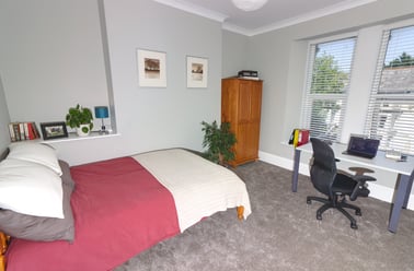 Alexandra Road, Mutley, Plymouth - Image 2