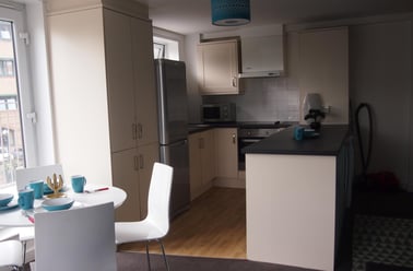 Vaughan Way, Highfields, Leicester - Image 2