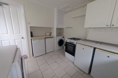 Pentyrch Street , Cathays, Cardiff - Image 3