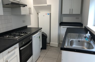 Sussex Street, Hove, Brighton - Image 2