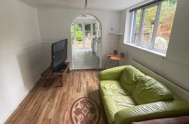 Ditchling rise, London road, Brighton - Image 3