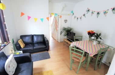 Queens park terrace, Kemp town, Brighton - Image 3