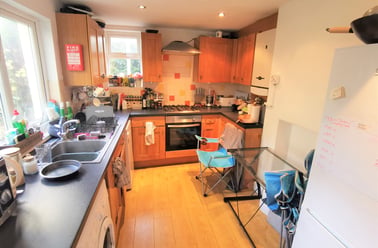 Clyde Road, Preston Circus, Brighton - Image 2