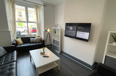 Chichester Street, City Centre, Chester - Image 3