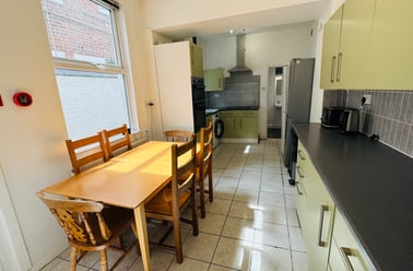 Garden Lane, City Centre, Chester - Image 3