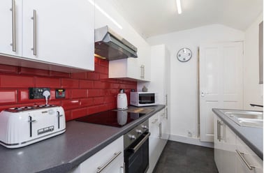 Carlton rd , Shelton, Stoke - Image 3