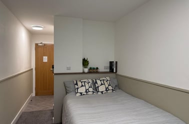 Alfreton Road, Radford, Nottingham - Image 3