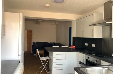 Markham rd, Winton, Bournemouth - Image 3