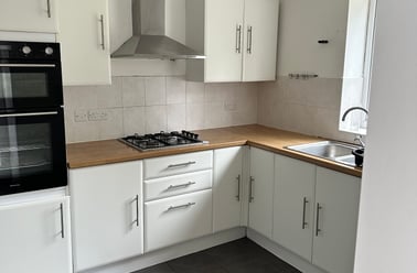 Osborne rd, Winton, Bournemouth - Image 3