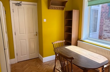 Wrentham Estate, Mount Pleasant , Exeter - Image 2