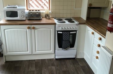 King Arthurs Close, Barbourne, Worcester - Image 2