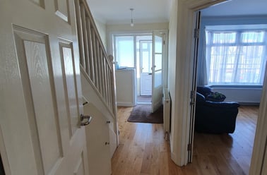 Nyetimber Hill, Moulsecoomb, Brighton - Image 2