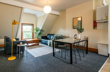 Clumber cres south, The park estate, Nottingham - Image 3