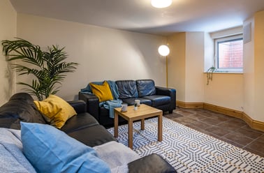 Sherwin Road, Lenton, Nottingham - Image 2