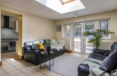 Charnock ave, Wollaton park, Nottingham - Image 3