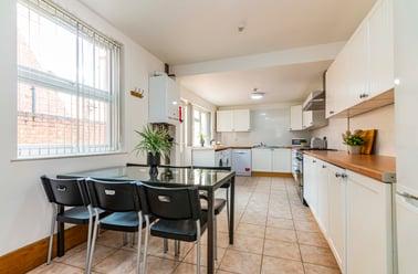 Arthur street, Arboretum, Nottingham - Image 2