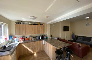 Hathersage road, Victoria park, Manchester - Image 2