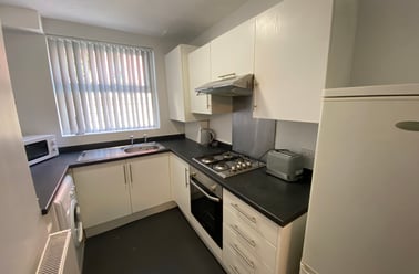 Dickenson road, Longsight, Manchester - Image 3