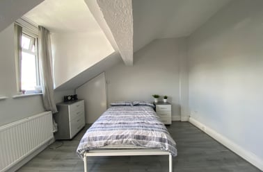 Dickenson road, Longsight, Manchester - Image 2