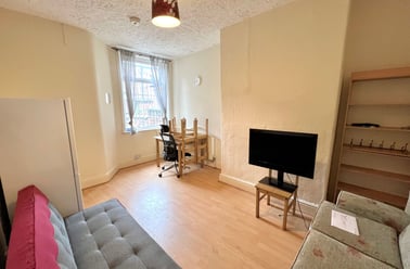 Redruth Street, Rusholme, Manchester - Image 2