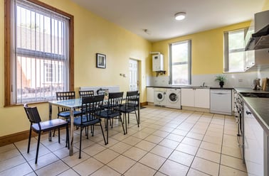 Barrack Lane, Radford, Nottingham - Image 2