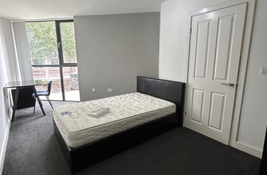 Salford, Langworthy - Image 3