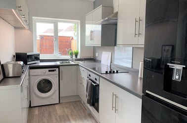 Derby Street, Beeston, Nottingham - Image 2
