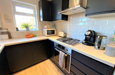 Broughton Street, Beeston, Nottingham - Image 3
