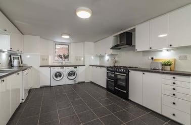 Harrington Drive, Lenton, Nottingham - Image 3