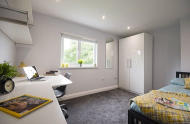 Lower Road, Lenton Abbey, Nottingham - Image 3
