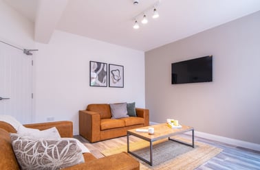 Teversal Avenue, Radford, Nottingham - Image 2