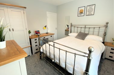 Wilford Crescent East, The Meadows, Nottingham - Image 2