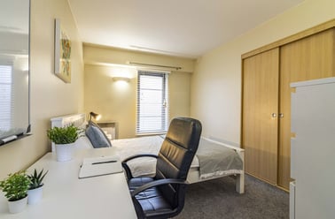 Derby Road, Radford, Nottingham - Image 3