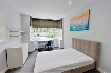 Harrington Drive, Lenton, Nottingham - Image 3
