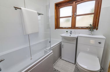 Hawton Crescent, Lenton, Nottingham - Image 3