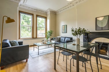 3 Clumber Crescent South, Lenton, Nottingham - Image 2