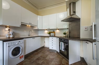 3 Clumber Crescent South, Lenton, Nottingham - Image 3