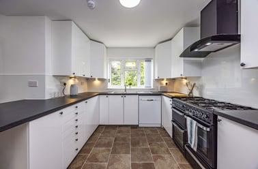 Oundle Drive, Lenton, Nottingham - Image 3