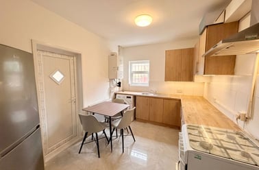 Kingswood Road, Fallowfield, Manchester - Image 3