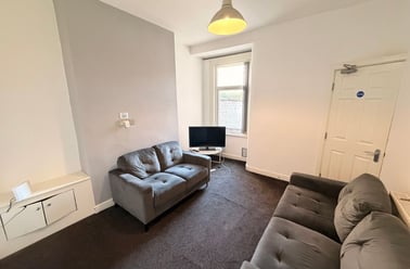 5 Calvert Street, Weaste, Salford - Image 2