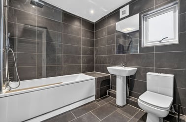 Allington Avenue, Lenton, Nottingham - Image 2