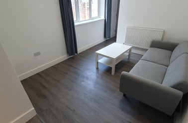 Moy Road, Plasnewydd, Cardiff - Image 2