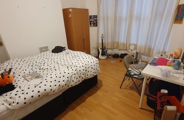 Mackintosh Place, Plasnewydd, Cardiff - Image 2