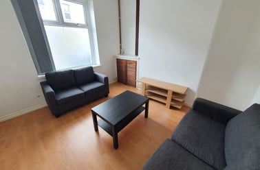 Mundy Place, Cathays, Cardiff - Image 3