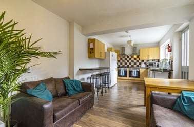 Derby Grove, Radford, Nottingham - Image 2