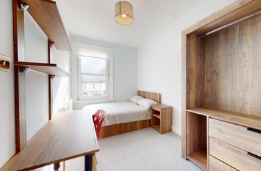 123 Carholme Road, West End, Lincoln - Image 2
