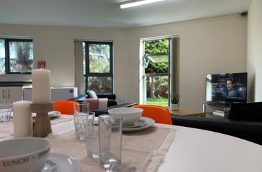 Longdales Lodge, Uphill, Lincoln - Image 2