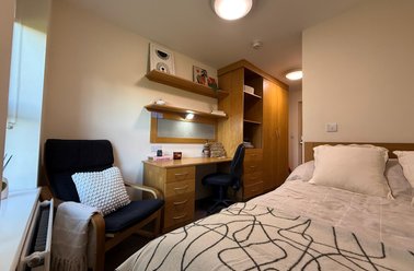 Longdales Lodge, Uphill, Lincoln - Image 3